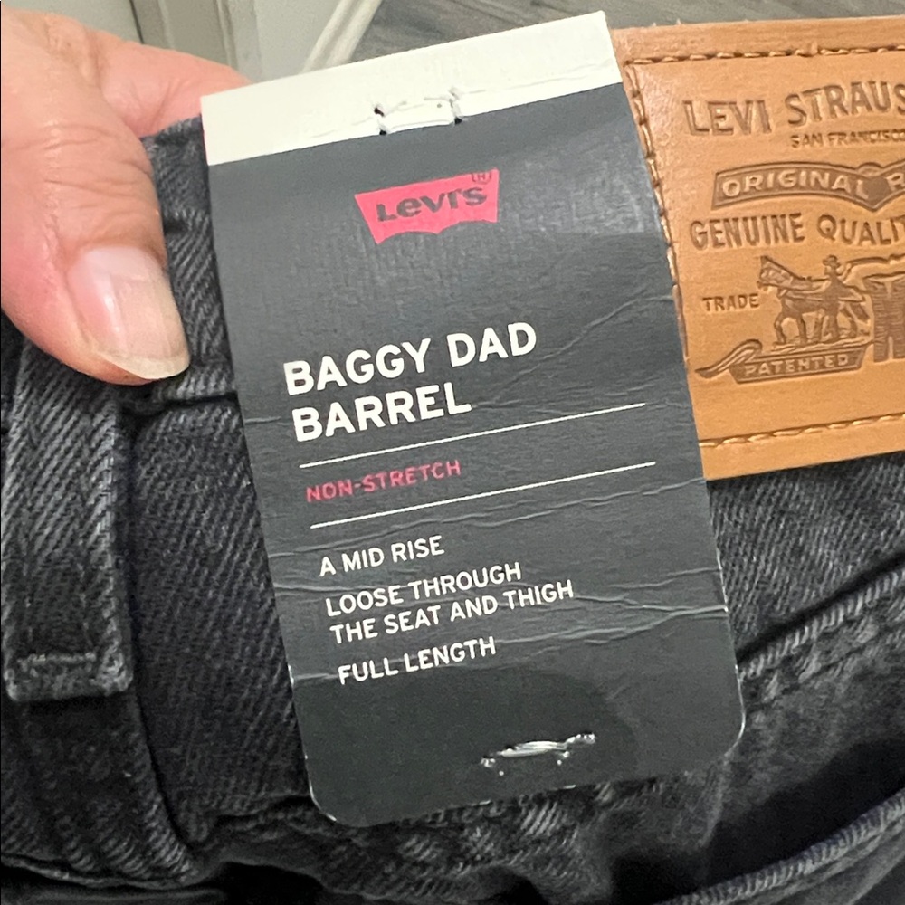 LEVI’S BAGGY DAD BARREL WOMEN'S JEANS - Picture 5 of 7